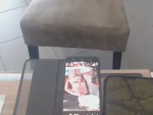 Cam4 Live Sex Cam of loups3