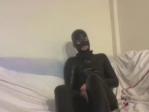 Cam4 Sex Cam of LatexMan0
