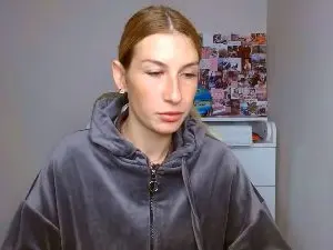 Cam4 Free Porn Cam of Evelyn_21_m