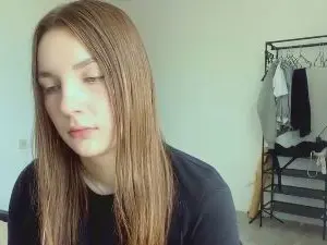 Cam4 Live Sex Cam of CherConsuelo