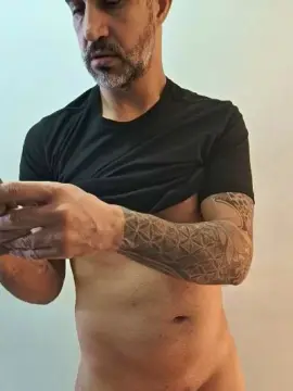 Cam4 Sex Chat of xxMorenosexx