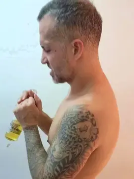Cam4 Nude Webcam of xxMorenosexx