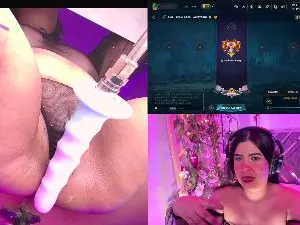 Cam4 Live Sex of DaphneContry
