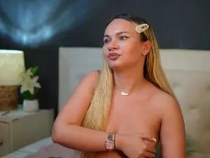 Cam4 Best Webcam of DaliaParis