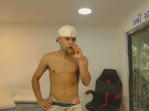 Cam4 Nude Webcam of ganglatin