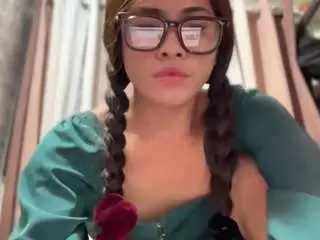 Camsoda Sex Chat of averagegirl
