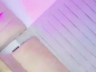 Camsoda Watch Live Sex Cams of shantalldior7