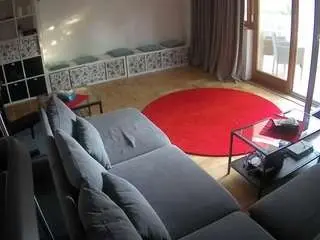 Camsoda Sex Cam of voyeurcam-julmodels-living-4