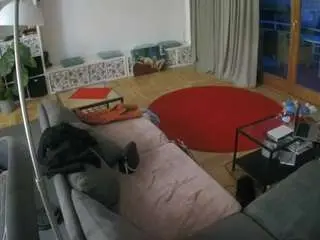 Camsoda Private Sex Chat of voyeurcam-julmodels-living-4