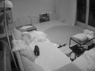Camsoda Sex Chat of voyeurcam-julmodels-living-4