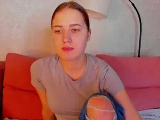 Camsoda Free Porn Cam of ella-evanss