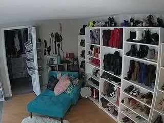 Camsoda Live Porn of voyeurcam-missoliviablack-03