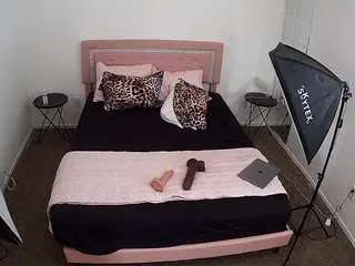 Camsoda Private Sex Chat of voyeurcam-whitneyoc-01