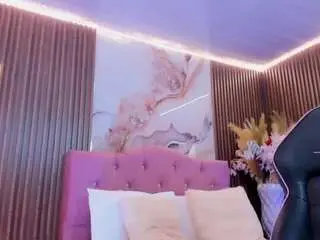 Camsoda Live Sex of kiara-tay