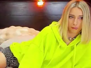 Camsoda Free Live Porn of christynaross