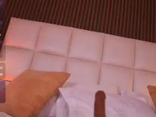 Camsoda Watch Live Sex Cams of victoriaxx-1