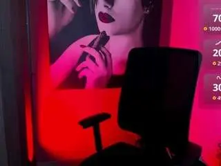 Camsoda Nude Webcam of queenofhaze