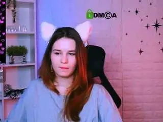 Camsoda Free Porn Cam of angie-foxy