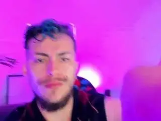 Camsoda Sex Cam of matt-leyrer-77
