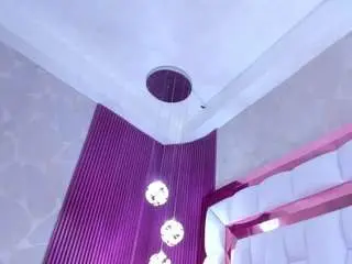 Camsoda Nude Webcam of sarayroyse