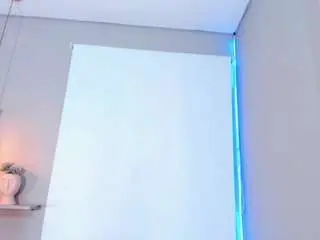 Camsoda Sex Chat of roxy-stone1