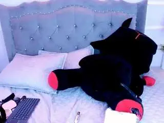 Camsoda Free Porn Cam of starwitch1