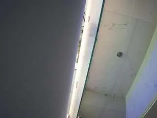 Camsoda Watch Live Sex Cams of voyeurcam-casa-salsa-shower-1