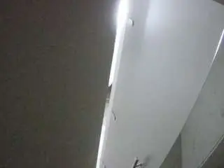 Camsoda Nude Webcam of voyeurcam-casa-salsa-shower-1