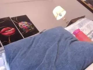 Camsoda Live Sex Cam of yiovanna19