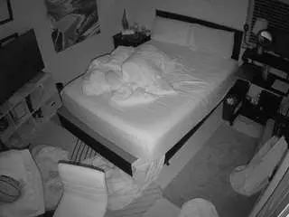 Camsoda Adult Video Chat of voyeurcam-hornyhostel-01