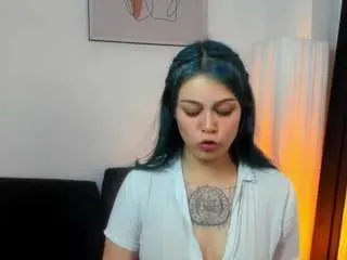 Camsoda Adult Webcams of adelaindiamond