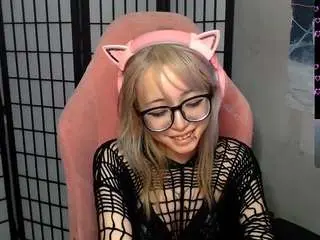Camsoda Live Sex of evettejessick
