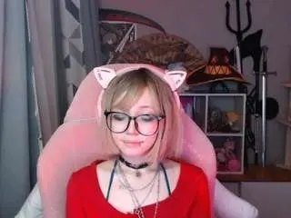 Camsoda Free Live Porn of evettejessick
