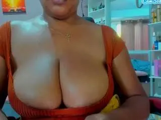 Camsoda Nude Webcam of olivahot31