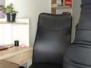Camsoda Adult Video Chat of briannalorens