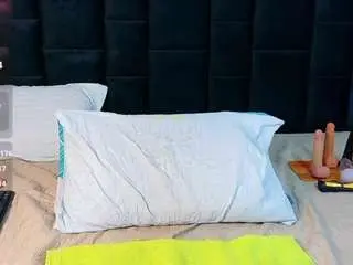 Camsoda Free Porn Cam of petitelittleebony