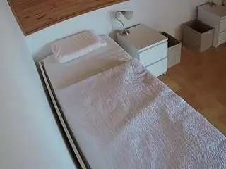 Camsoda Adult Webcam of voyeurcam-julmodels-greybed-1