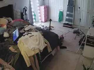 Camsoda Live Sex of voyeurcam-house-charleys-room