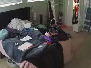 Camsoda Sex Cam of voyeurcam-house-charleys-room