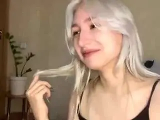 Camsoda Nude Webcam of jeannehuf