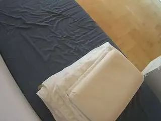 Camsoda Free Porn Cam of voyeurcam-julmodels-greybed-2