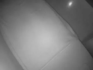 Camsoda Watch Live Sex Cams of voyeurcam-julmodels-greybed-2