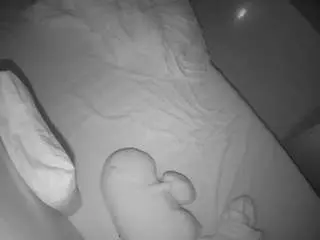 Camsoda Live Porn of voyeurcam-julmodels-greybed-2