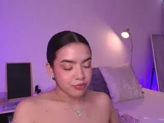 Camsoda Live Sex of fluffysnowball