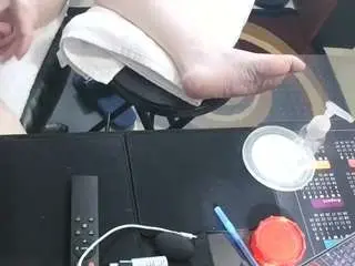 Camsoda Sex Cam of slurp-ur-lips007