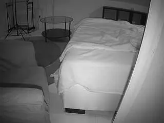 Camsoda Live Porn of voyeurcam-julmodels-whitebed-6