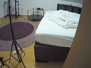 Camsoda Best Webcam of voyeurcam-julmodels-whitebed-6