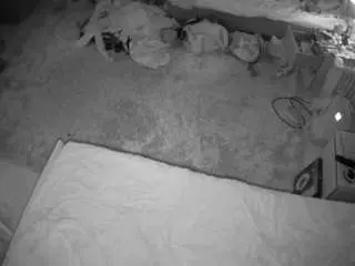 Camsoda Private Sex Chat of voyeurcam-julmodels-whitebed-5