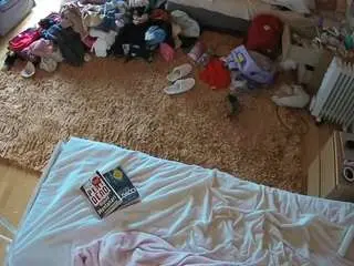 Camsoda Free Porn Cam of voyeurcam-julmodels-whitebed-5