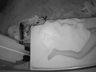 Camsoda Nude Webcam of voyeurcam-julmodels-whitebed-5